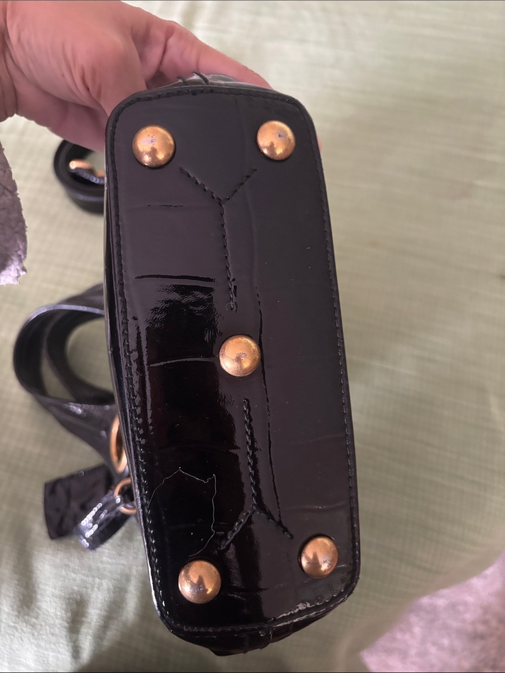 Yves Saint Laurent Black Patent Leather Shoulder Bag with Gold Grommets - Picture 5 of 6